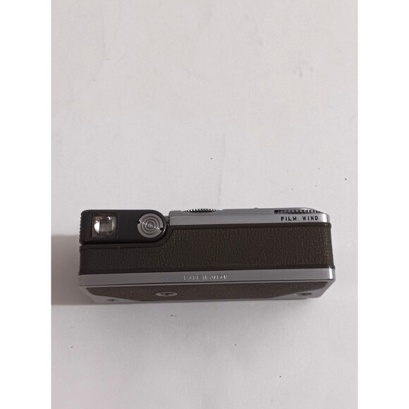 Vintage Mamiya 16 Automatic Camera & Case- turns on - Picture 9 of 11